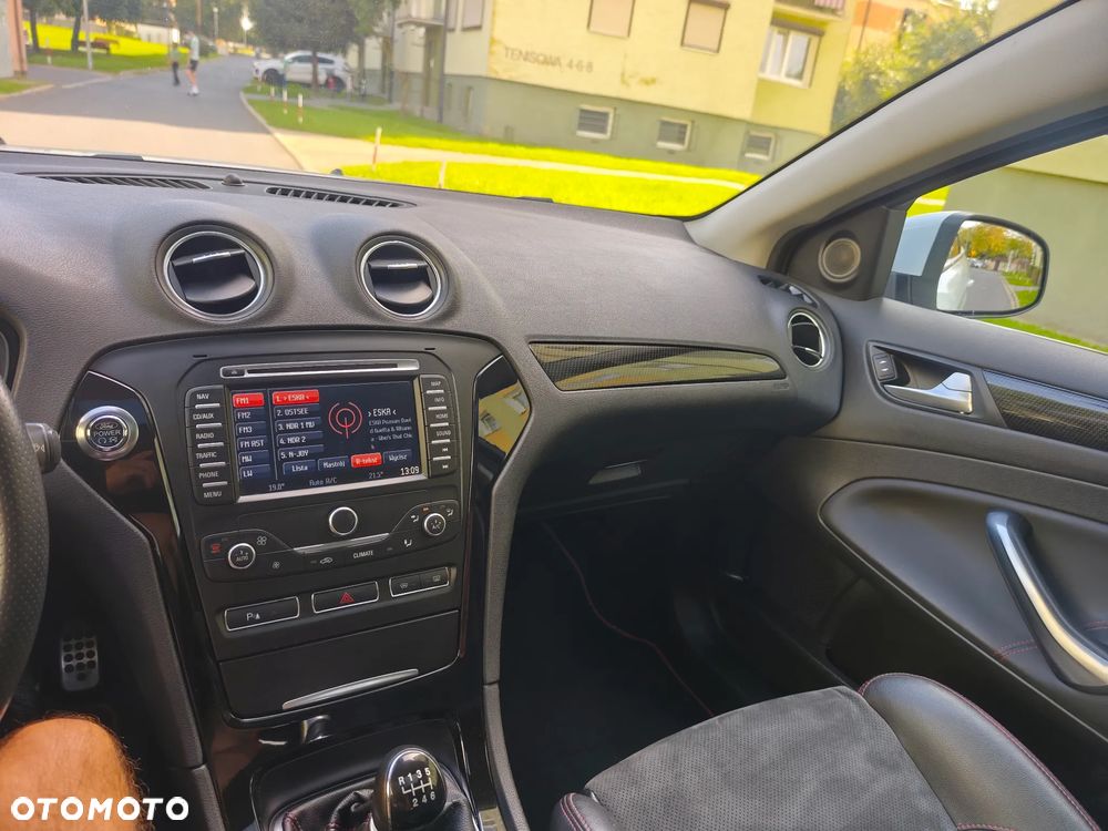 Ford Mondeo 2.0 TDCi Titanium S - 27
