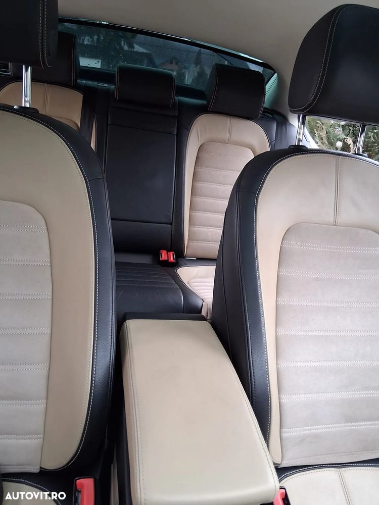 Volkswagen Passat CC 2.0 TDI DSG 4Motion BMT - 8
