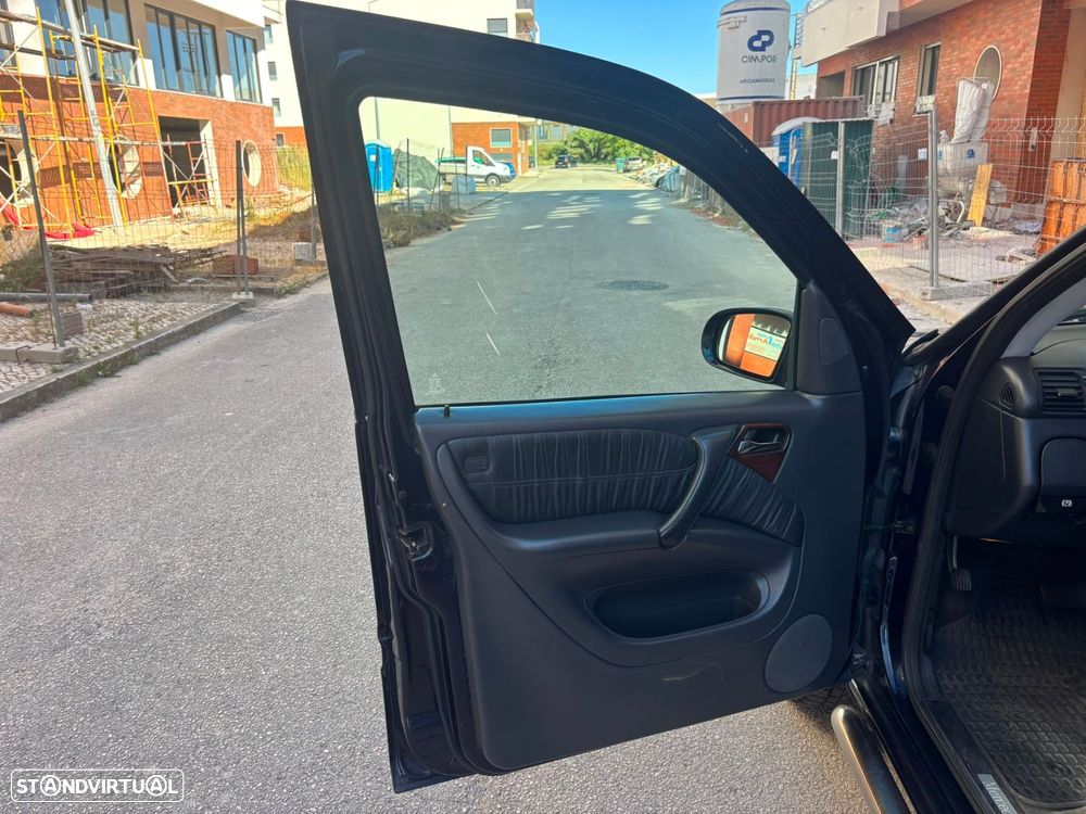 Mercedes-Benz ML 270 - 15