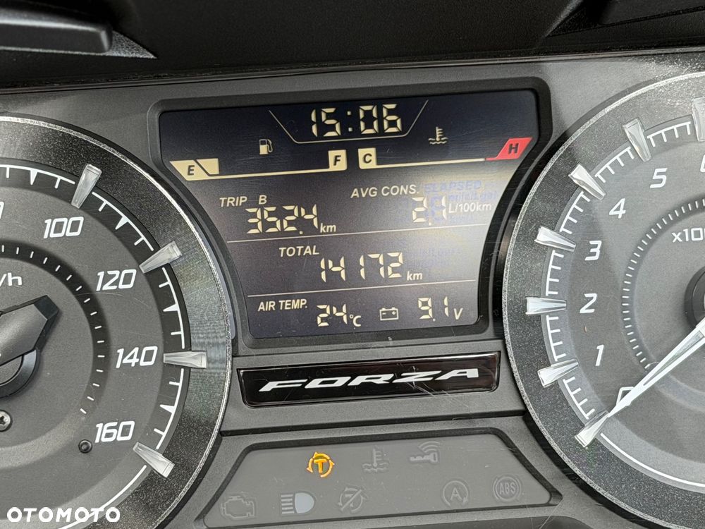 Honda NSS - 33