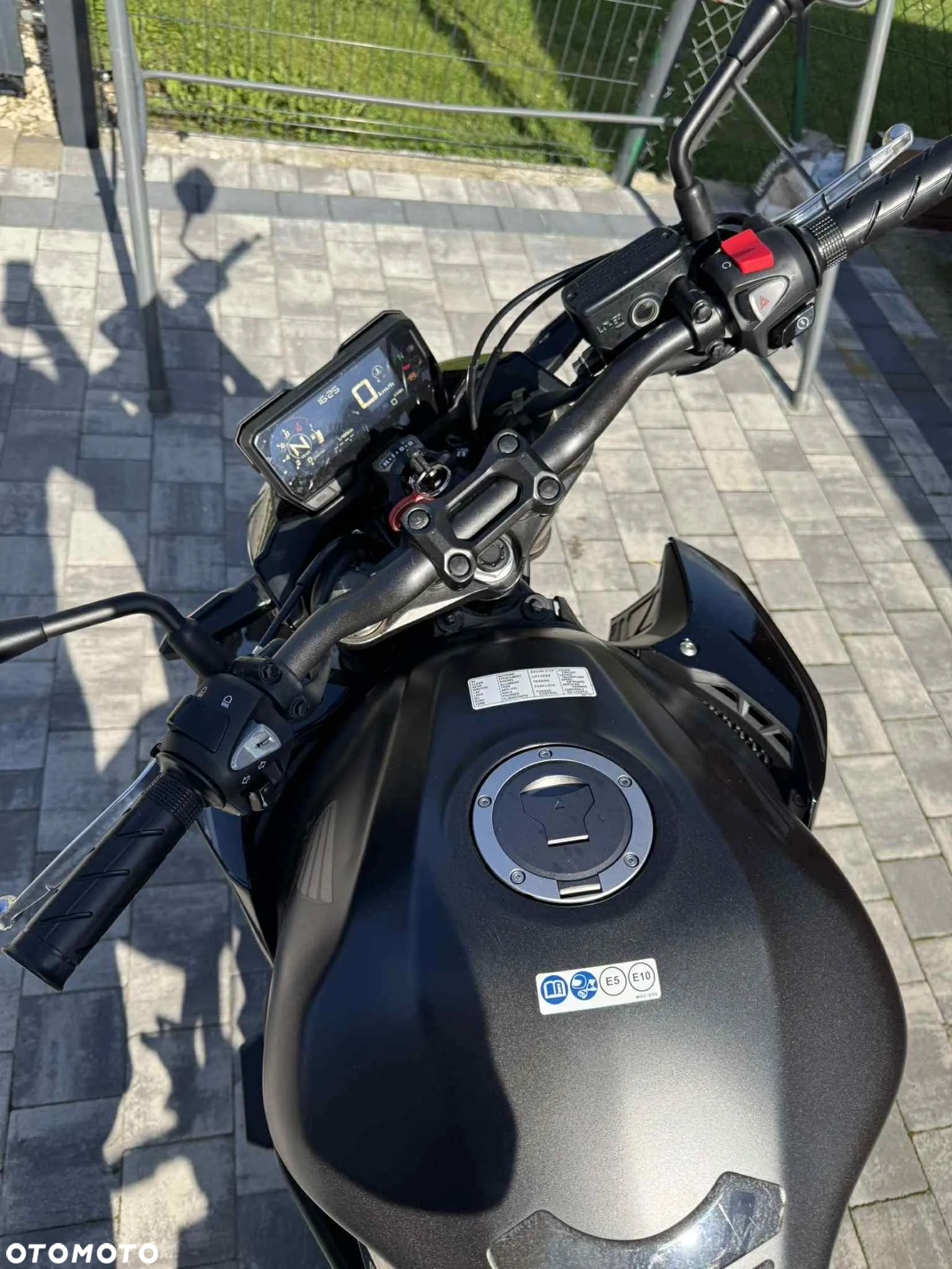Honda CBF - 7