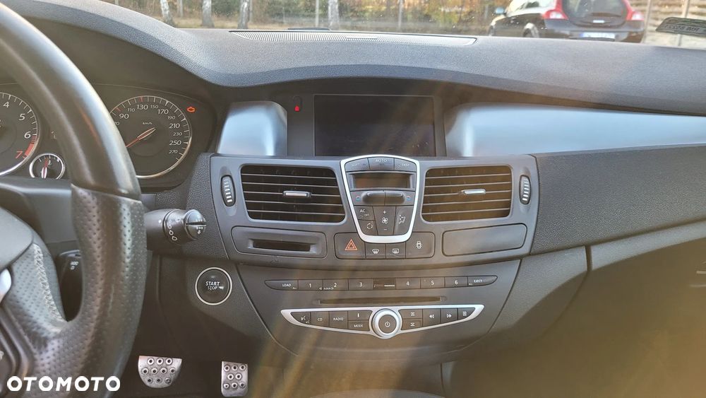 Renault Laguna ver-2-0-t-gt - 17