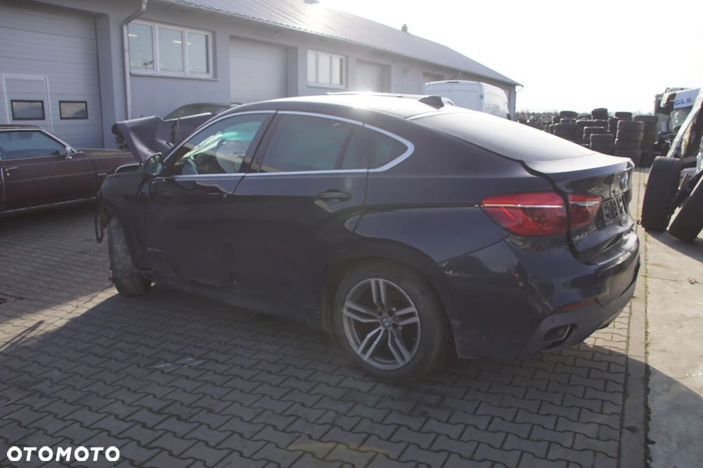 Auto na części - BMW X6 F16 3.0 D 258 KM N57D30 GA8HP75Z 416 2015R Silnik Skrzynia Drzwi Błotnik Zderzak Klapa Lampa Klamka Szyba Lusterko Deska Kokpit Sterownik Moduł Czujnik Licznik Wyświetlacz Panel Kierownica - 7