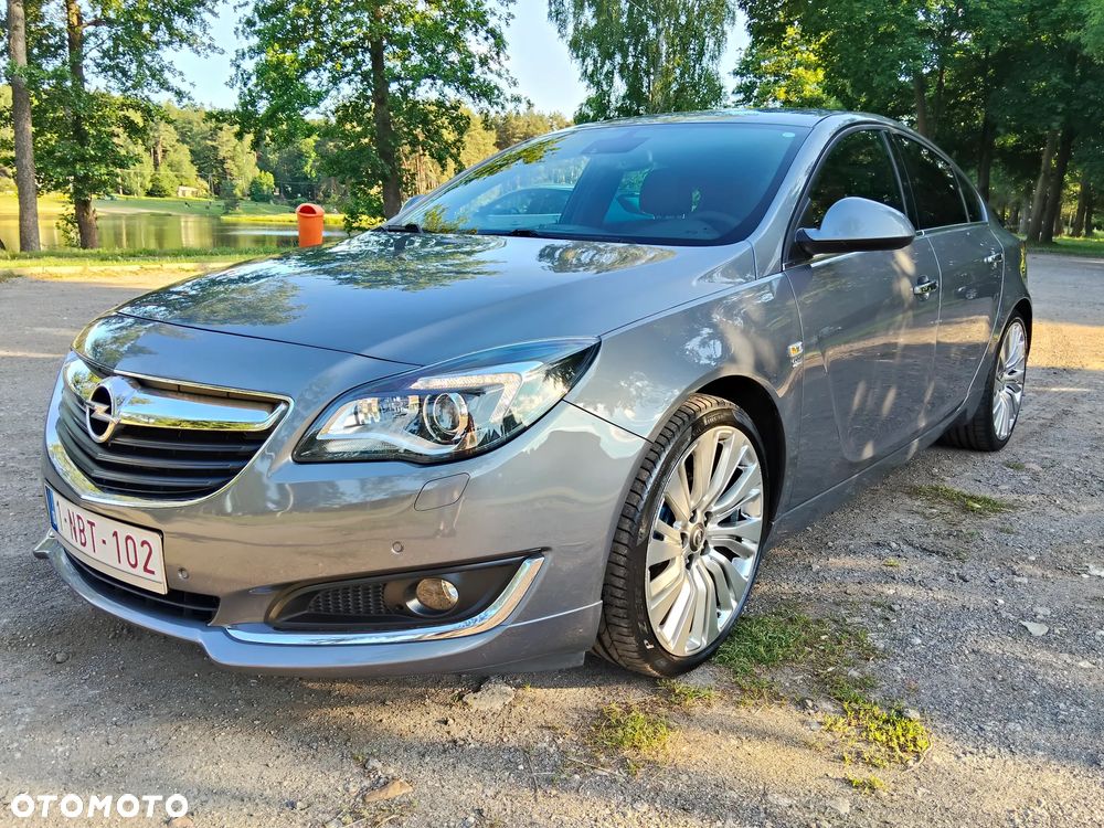 Opel Insignia - 10