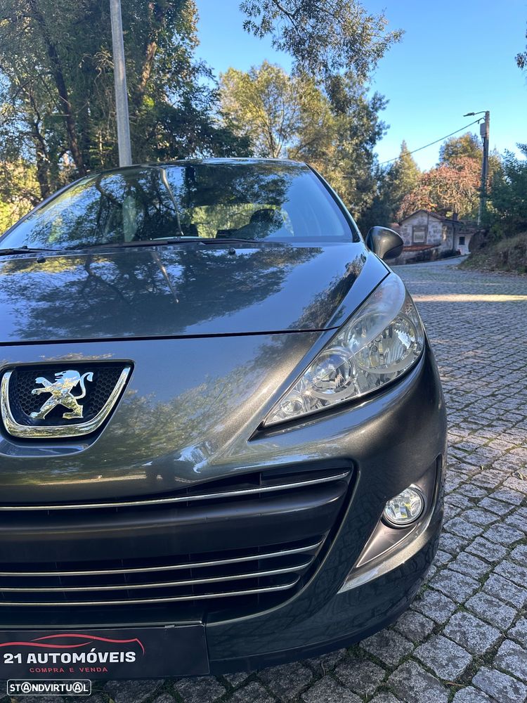 Peugeot 207 1.4 16V Sport - 16