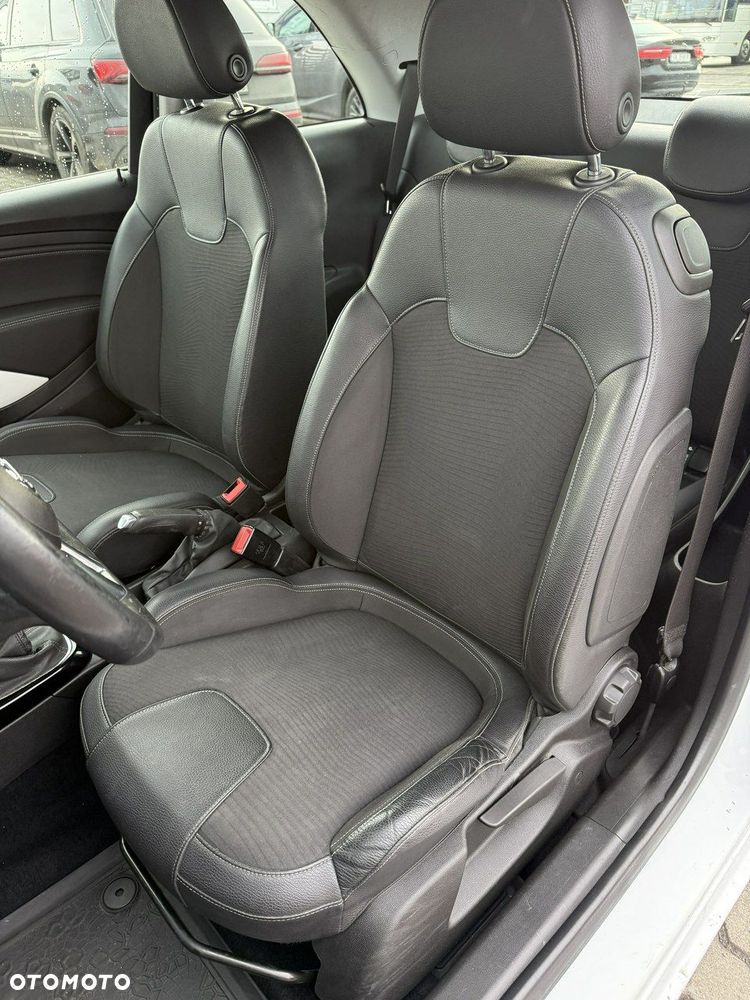 Opel Adam 1.4 Black Jack Easytronic S&S - 9