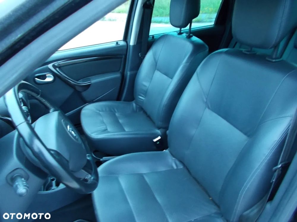 Dacia Duster dCi 110 FAP 4x2 Prestige - 8