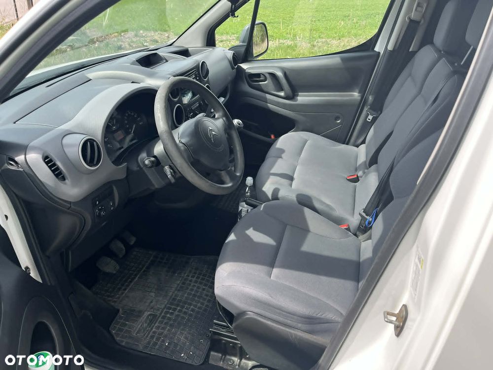 Citroën BERLINGO - 11