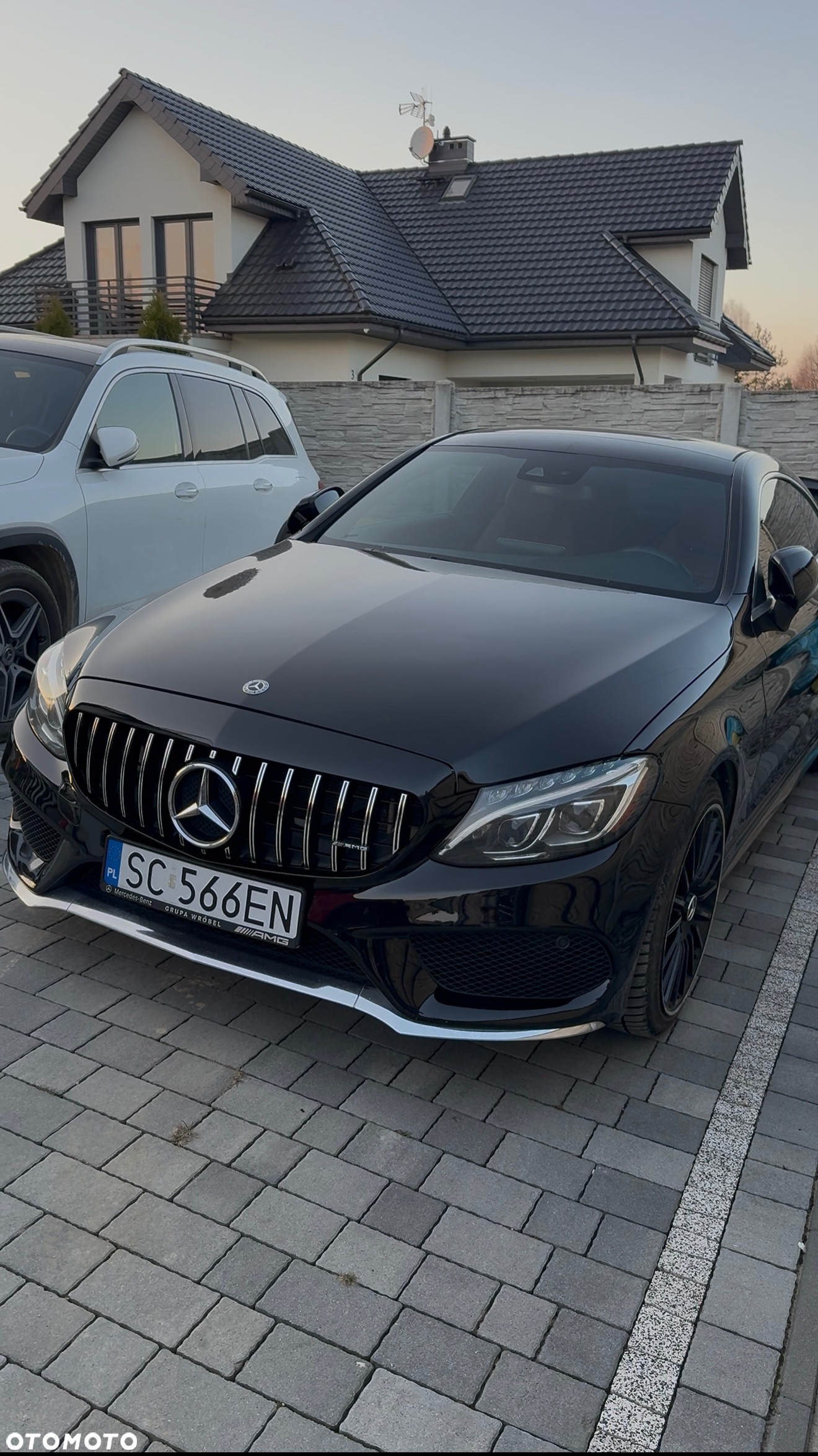 Mercedes-Benz Klasa C 300 Coupe 9G-TRONIC AMG Line - 7