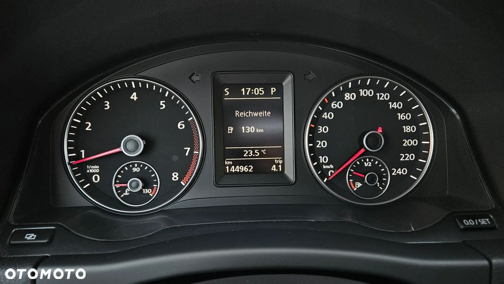 Volkswagen Golf Plus - 38