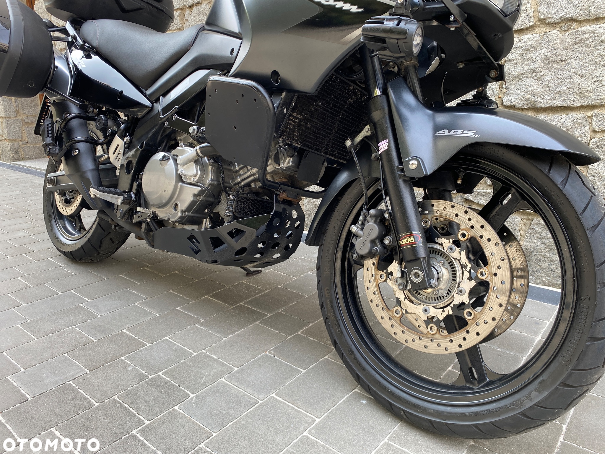 Suzuki V-STROM - 9