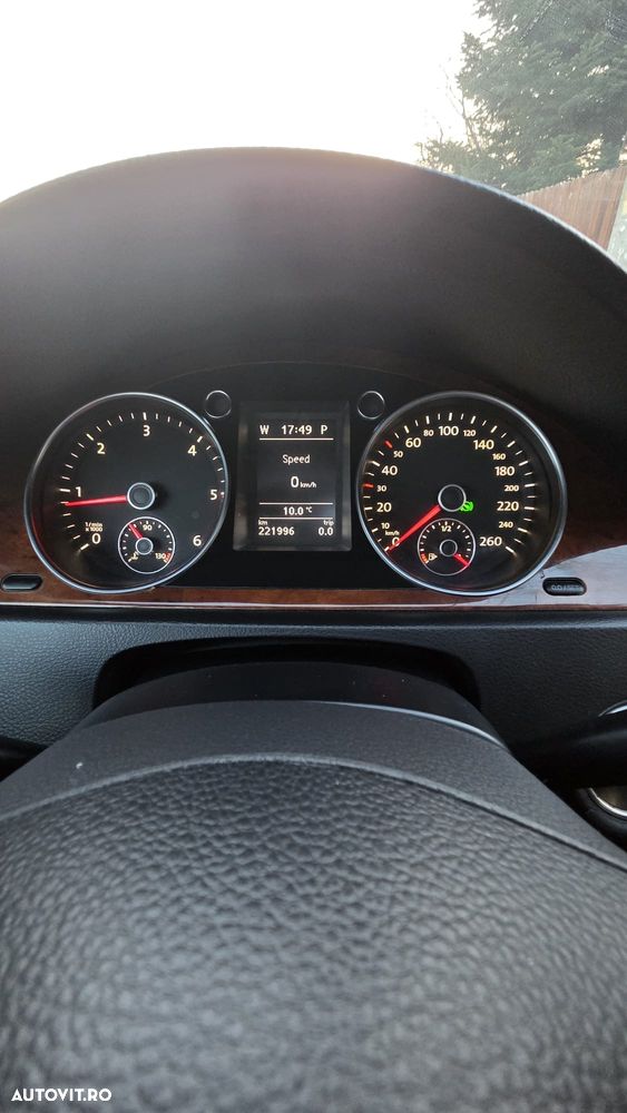 Volkswagen Passat 2.0 TDI DSG Highline - 12