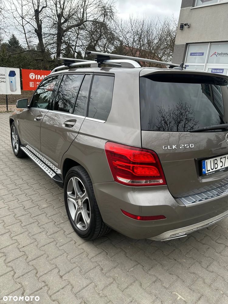 Mercedes-Benz GLK 250 CDI DPF 4Matic BlueEFFICIENCY 7G-TRONIC - 7