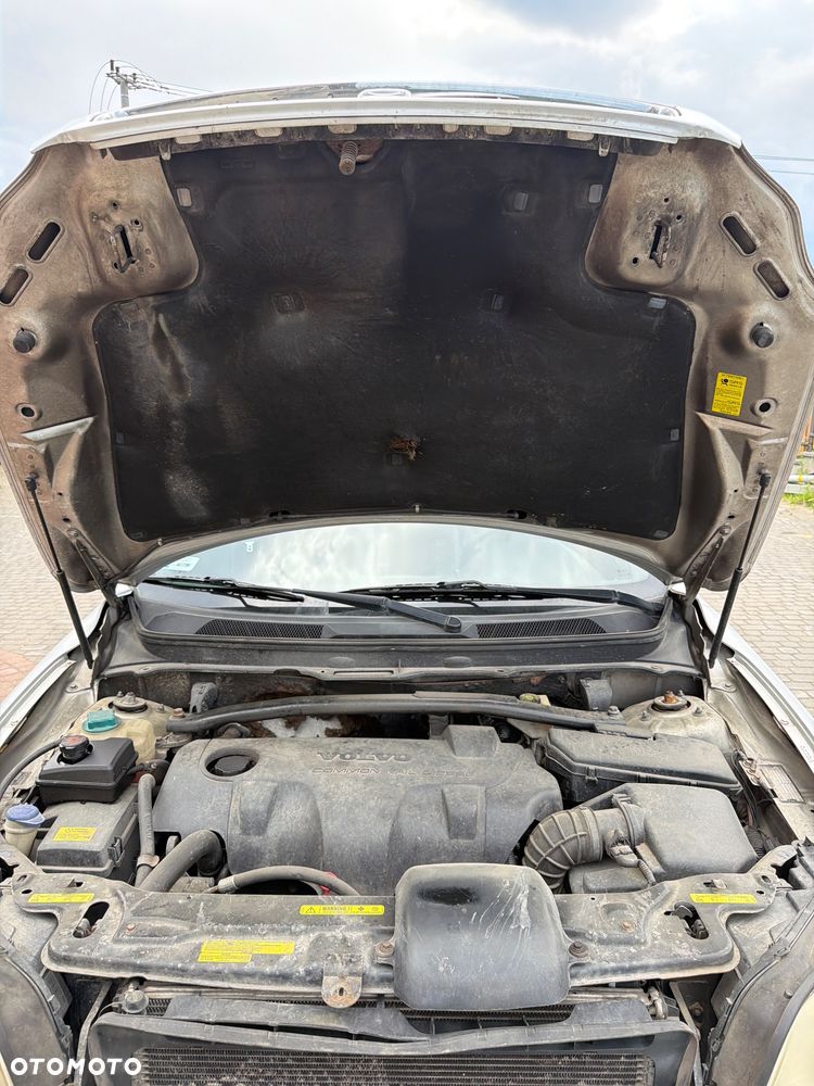 Volvo XC 90 2.4 D5 - 24
