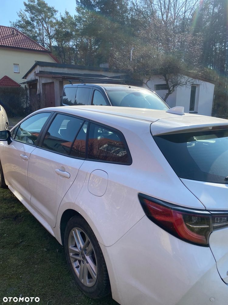 Toyota Corolla 1.8 Hybrid Club - 27