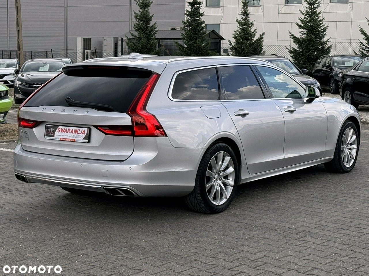 Volvo V90 - 11