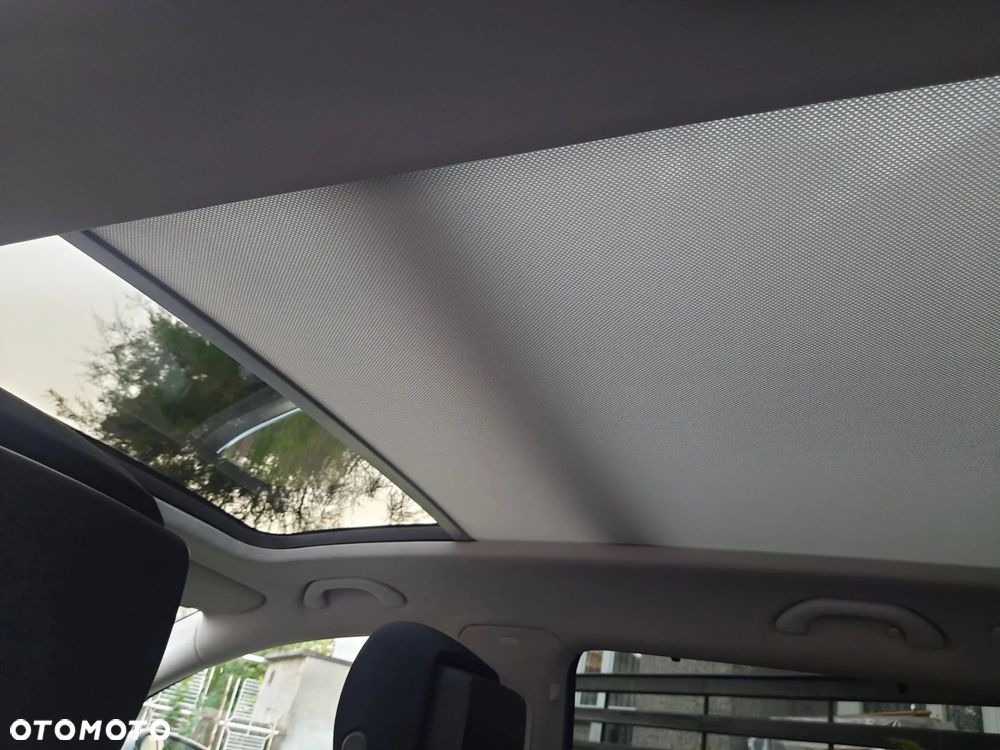 Volkswagen Passat 1.6 TDI Perfectline - 18