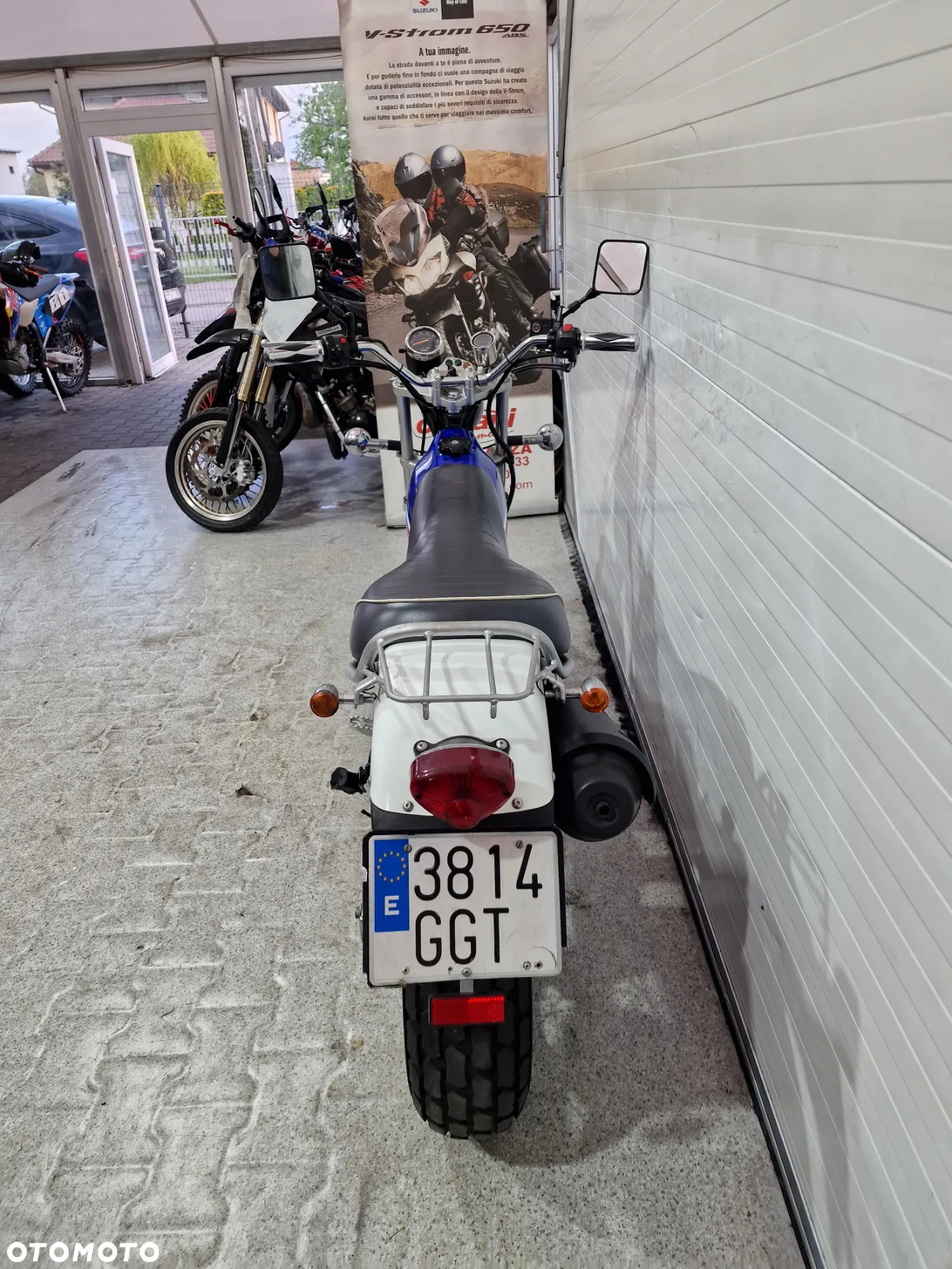 Suzuki RV - 5