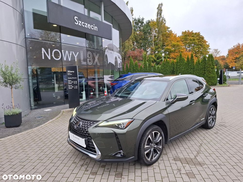 Lexus UX - 1