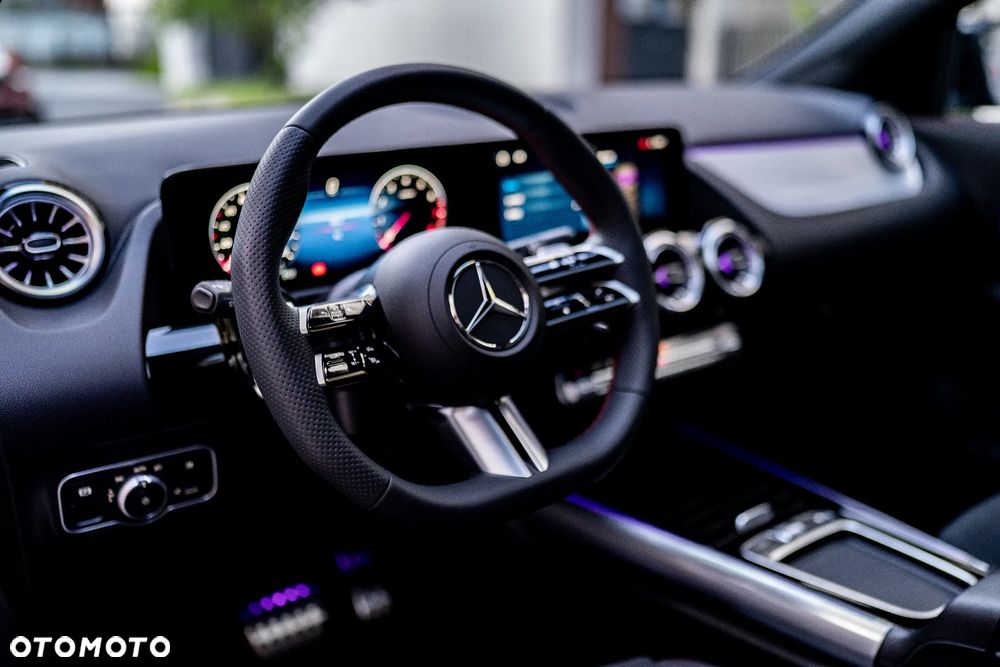 Mercedes-Benz GLA 200 mHEV AMG Line 7G-DCT - 22