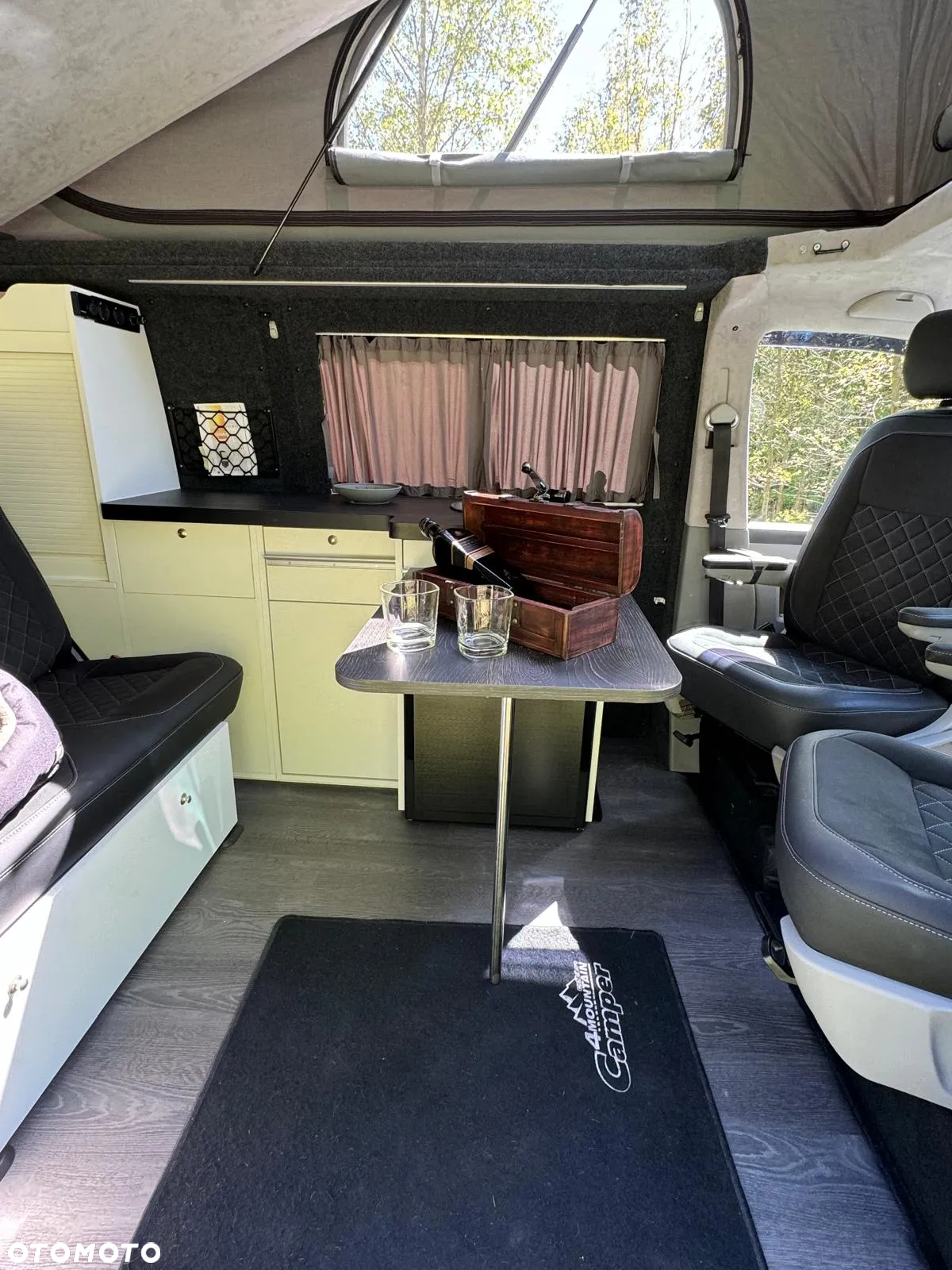 Volkswagen Transporter - 23