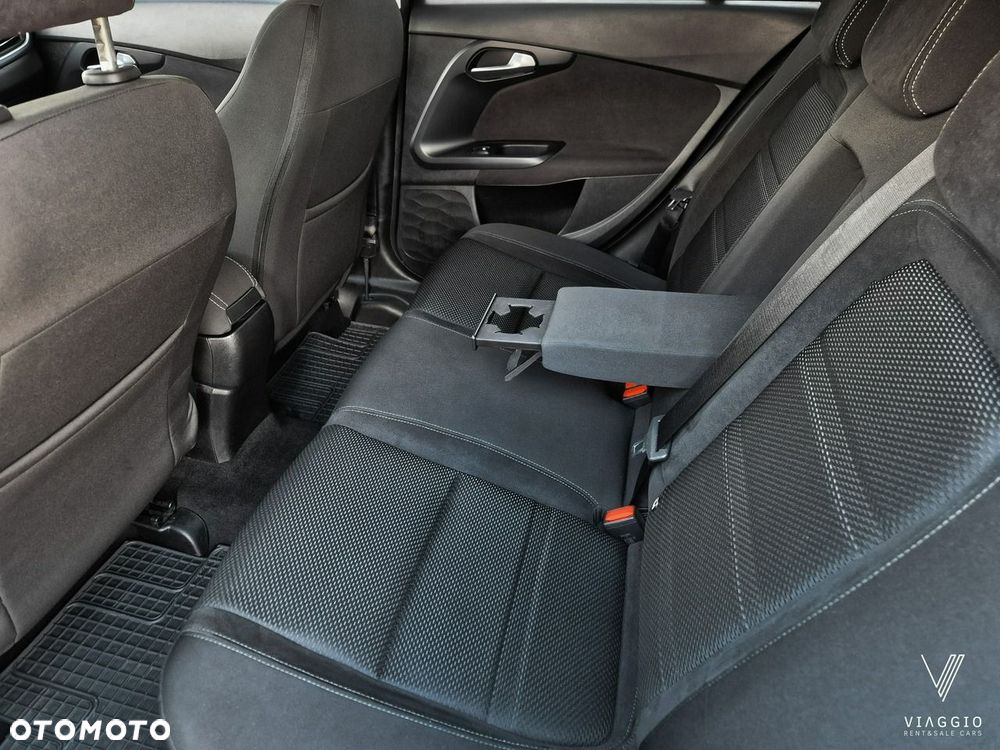 Fiat Tipo 1.6 MultiJet 16v Lounge - 28