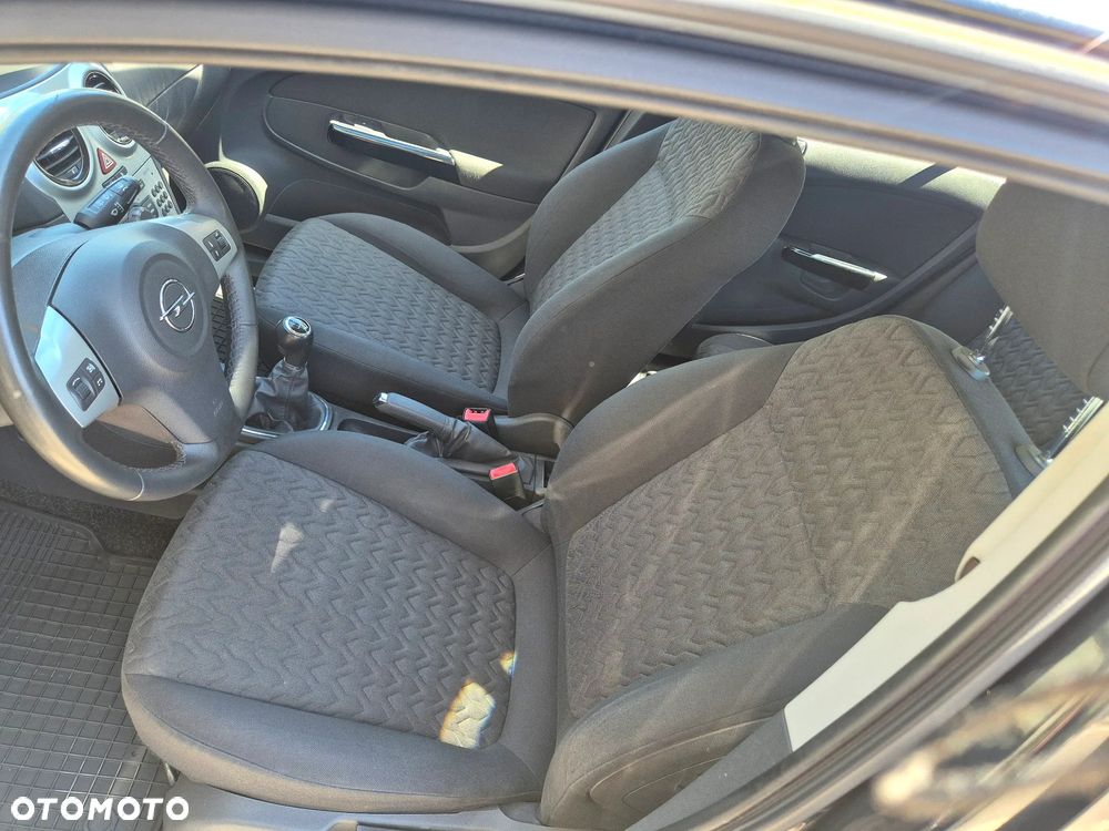Opel Corsa 1.2 16V Enjoy - 19