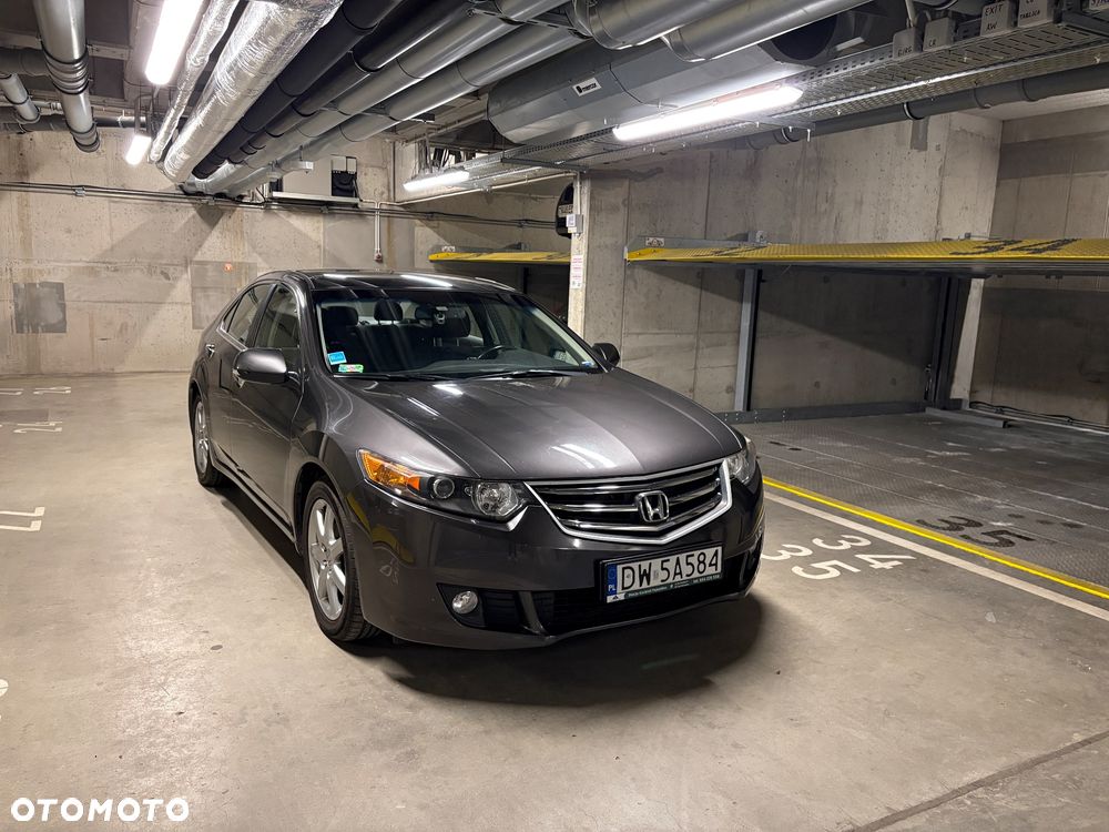 Honda Accord 2010 photo 5