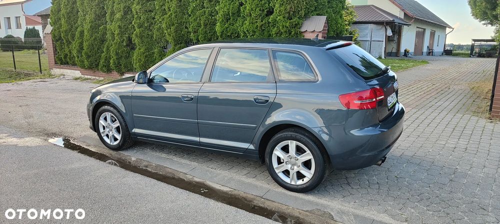 Audi A3 Sportback 2.0 TDI Attraction - 3