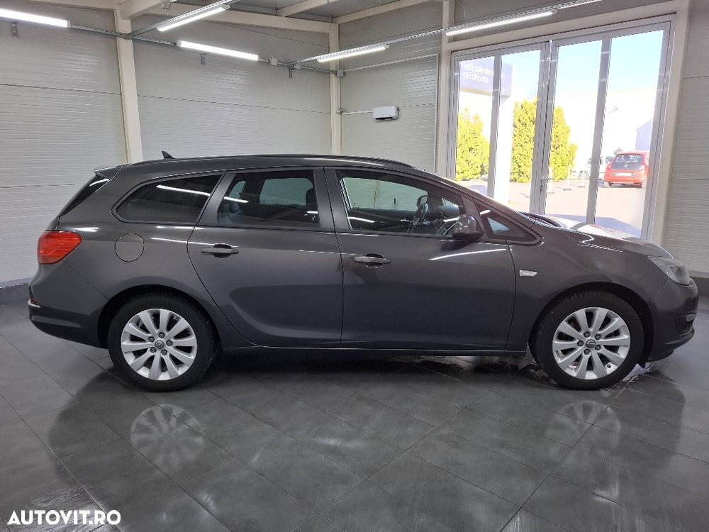 Opel Astra 1.6 CDTI ECOTEC Start/Stop Enjoy - 9