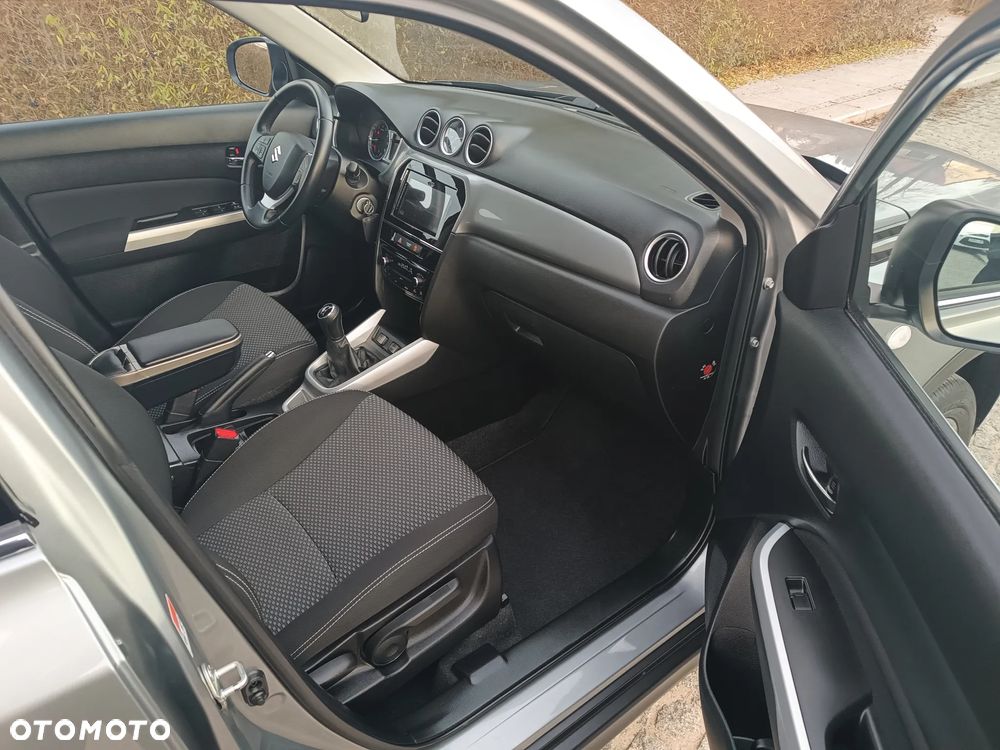 Suzuki Vitara 1.6 Premium 2WD - 13