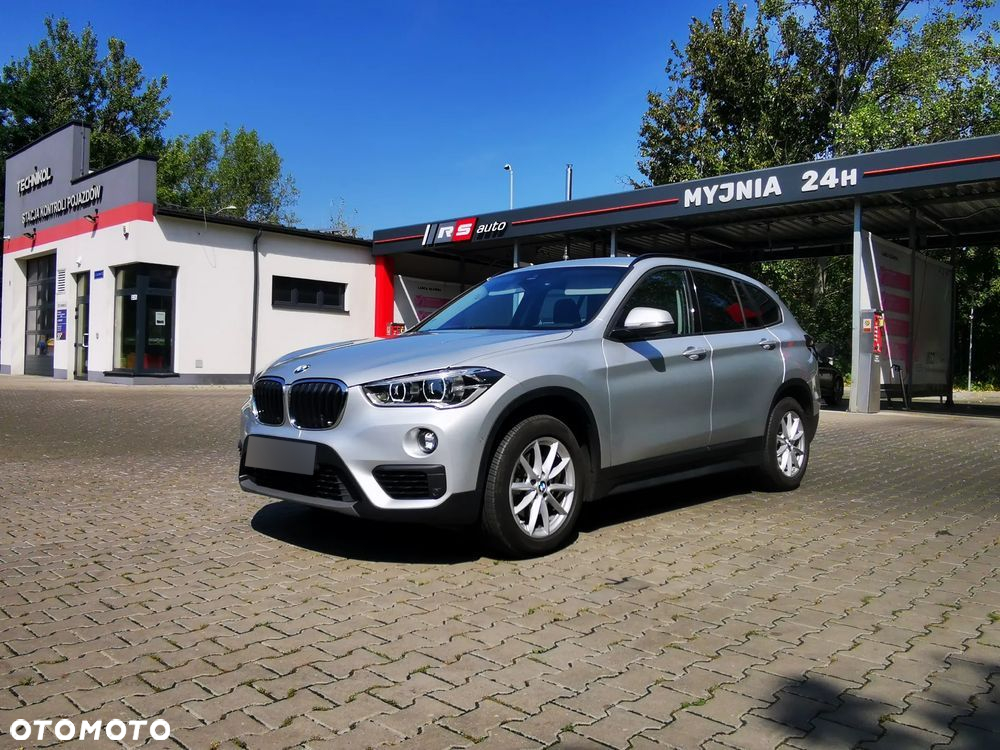 BMW X1 xDrive18d - 4