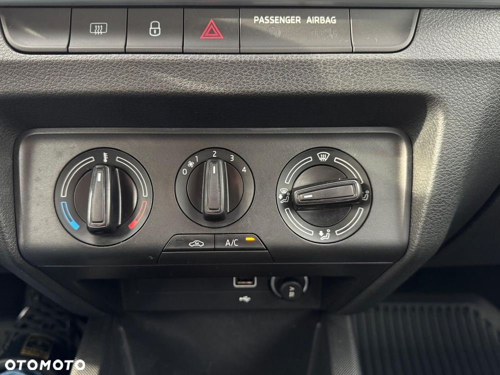 Skoda Fabia 1.0 TSI Ambition - 31