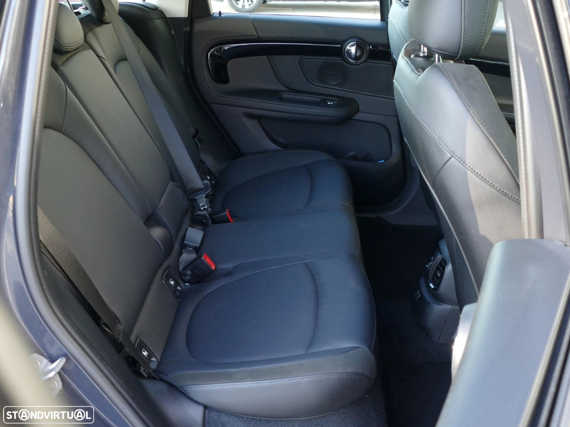 MINI Countryman Cooper SE ALL4 Auto - 33