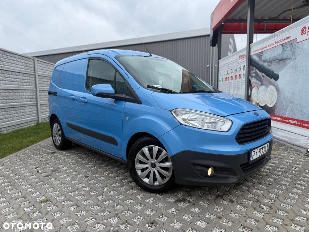 Ford Transit Courier - 2