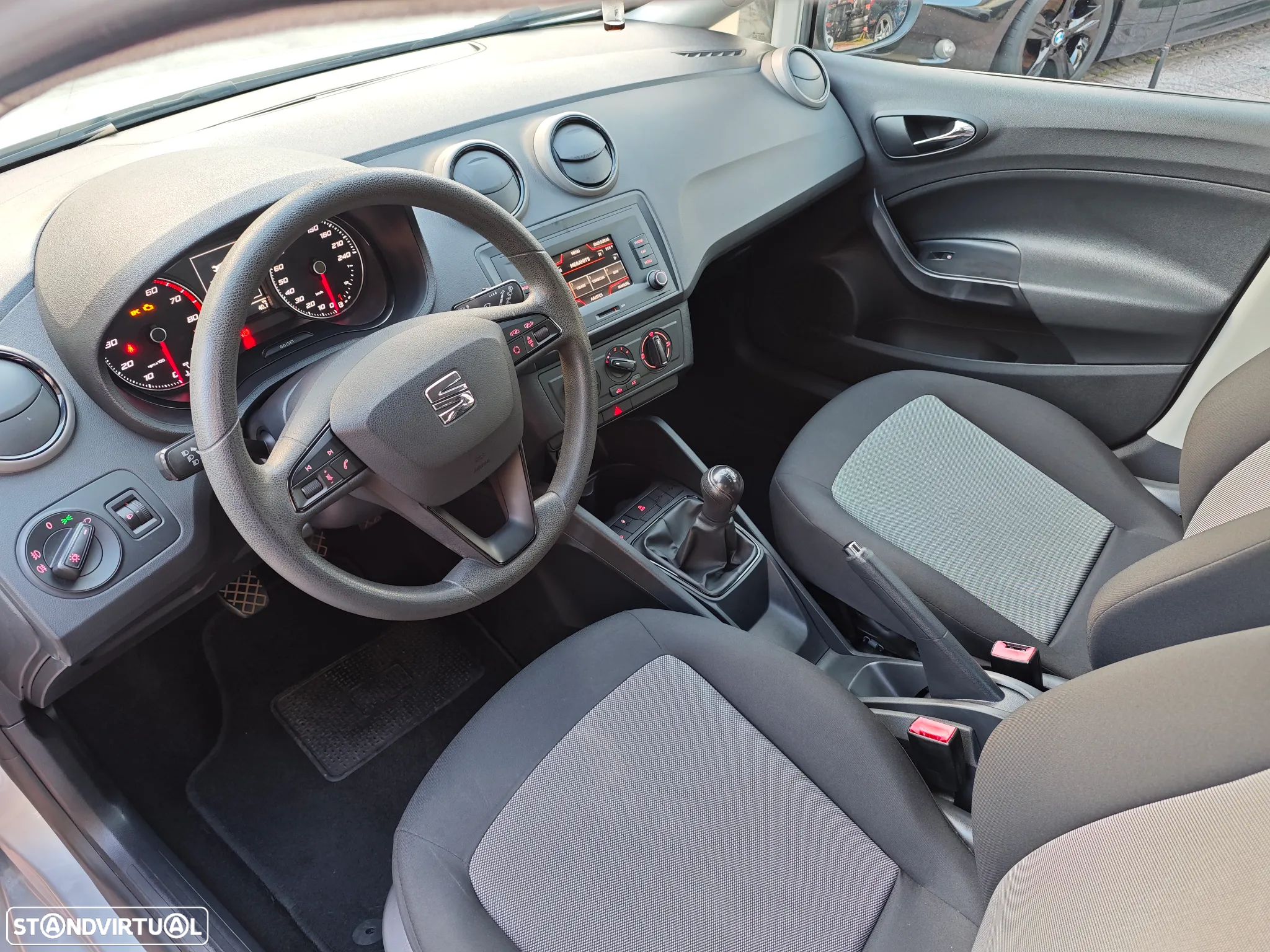 SEAT Ibiza 1.0 Reference - 19