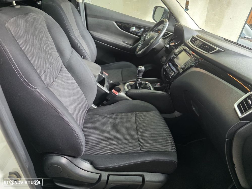 Nissan Qashqai 1.5 dCi Tekna+ - 10
