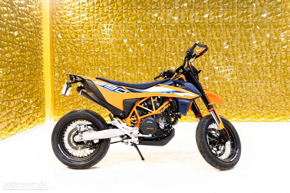 KTM 690 SMC R - 9