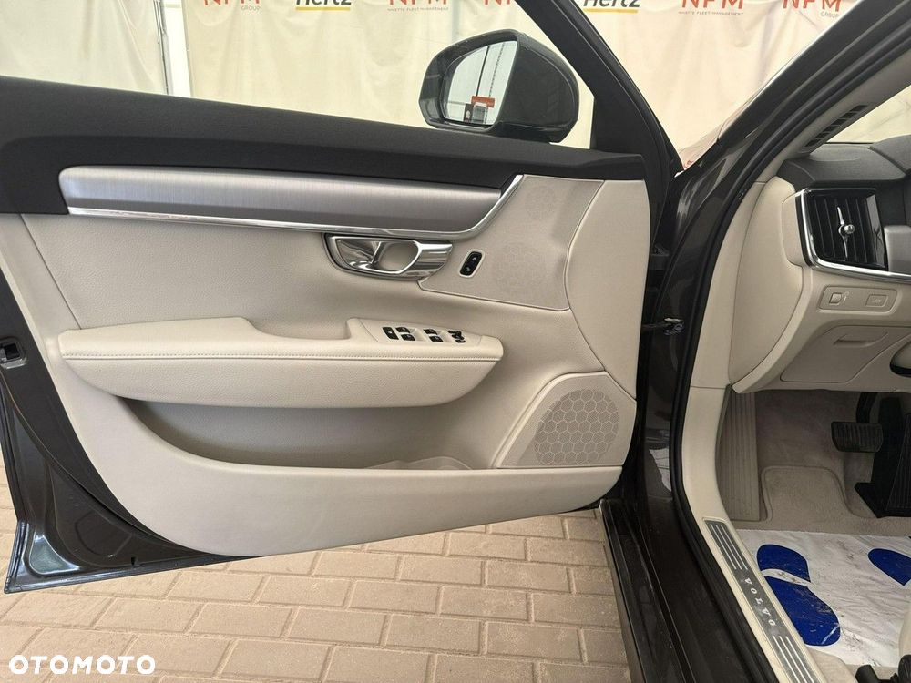 Volvo V90 - 10