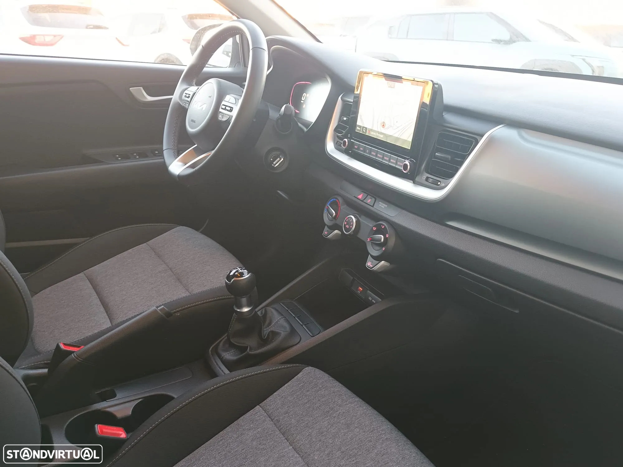 Kia Stonic 1.2 Dynamic - 2