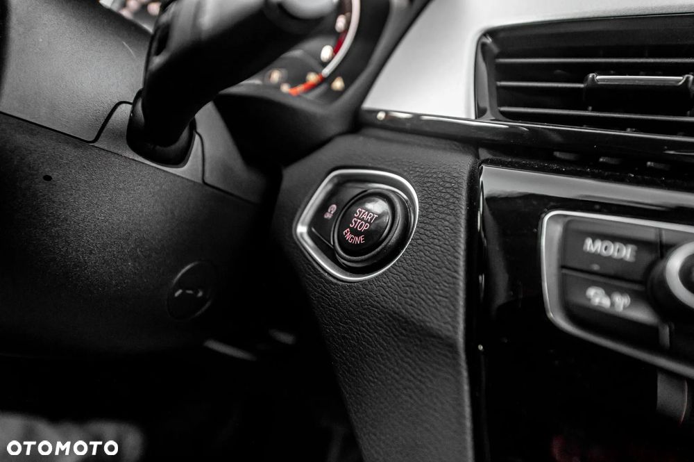 BMW X1 xDrive20d Sport Line sport - 33