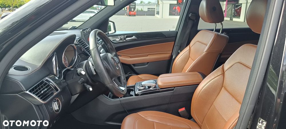 Mercedes-Benz GLS 350 d 4-Matic - 14