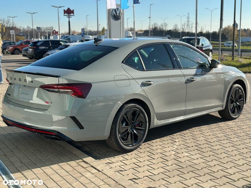 Skoda Octavia 2.0 TSI RS DSG - 2