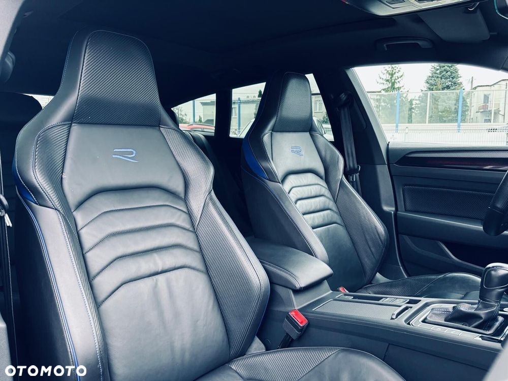 Volkswagen Arteon 2.0 TSI 4Motion R DSG - 18