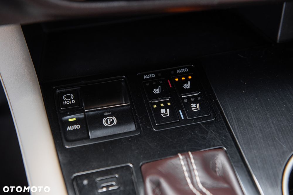 Lexus RX 450h Elegance - 26