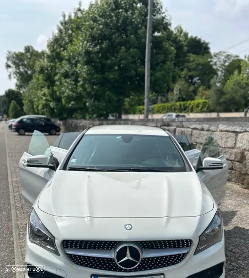 Mercedes-Benz CLA 180 d Shooting Brake AMG Line Aut. - 4