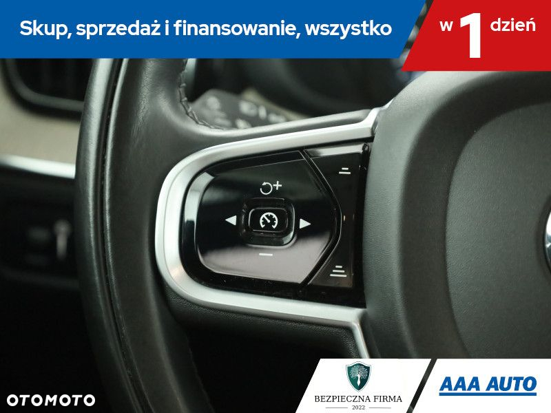 Volvo XC 60 - 17
