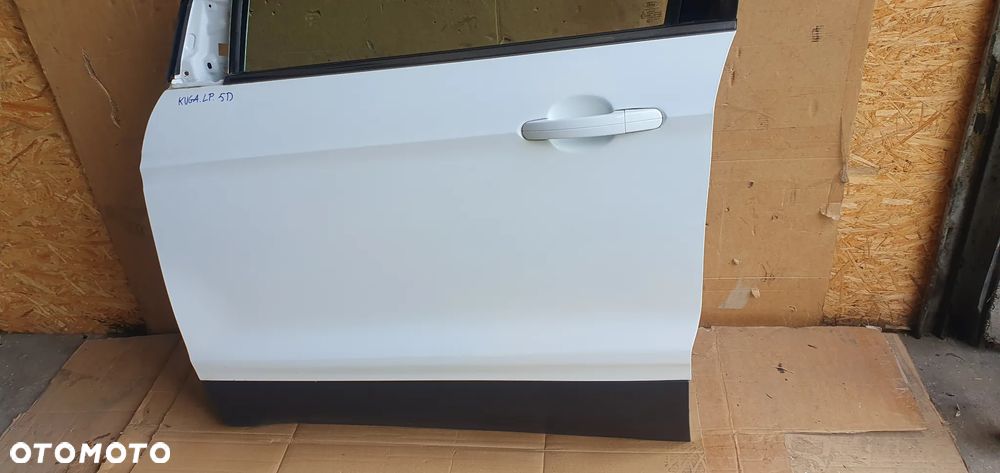 Drzwi lewy przód przednie lewe Ford Kuga II Mk2 w kolor 5D - 5
