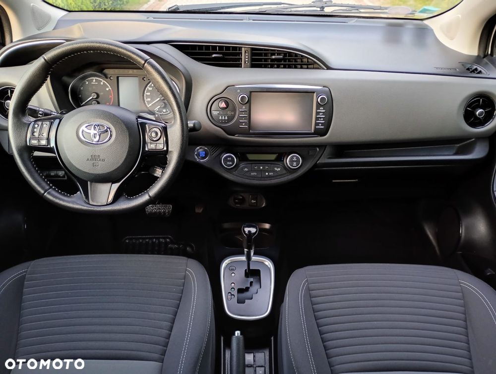 Toyota Yaris - 14