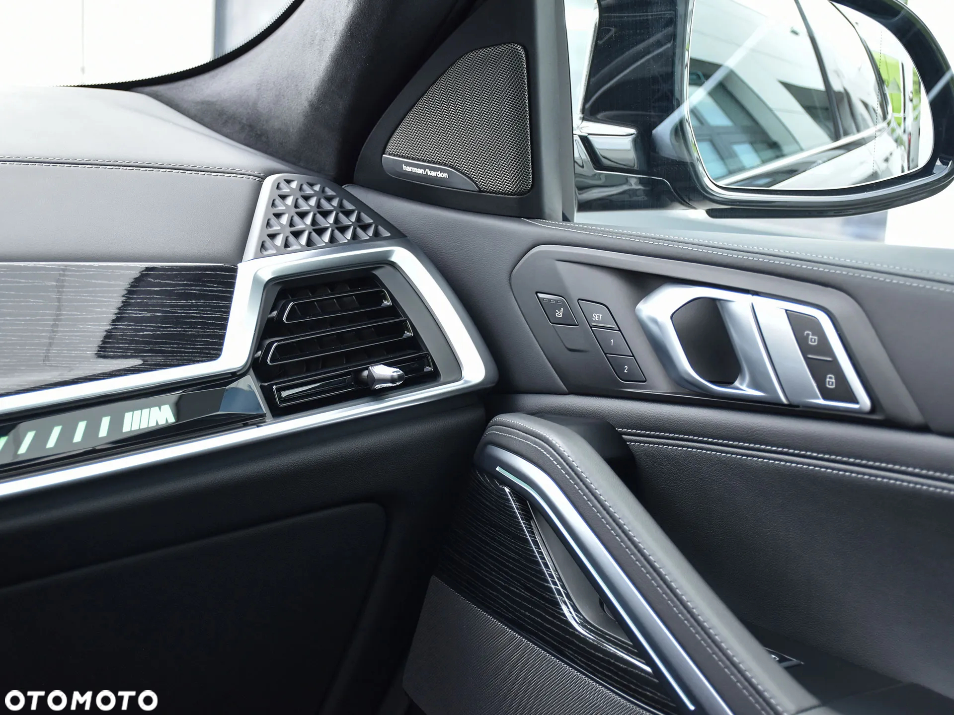 BMW X6M - 31